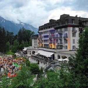 4* Отель La Folie Douce