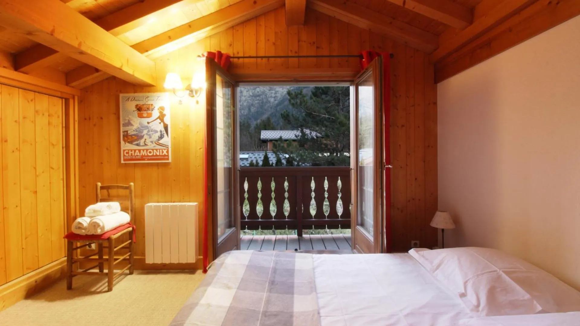 Chalet Ancelles - Les Praz - Golf - Vue Mont-Blanc - Randonnees Chamonix